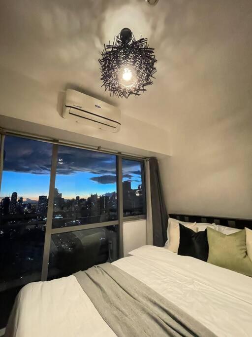 The Serene Escape Rockwell Makati City View 1Br Apartment Manila Exterior photo